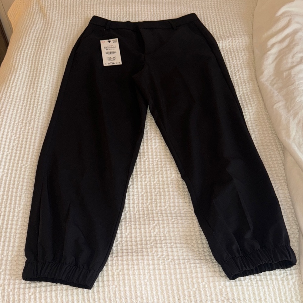Zara Black Ankle Cropped Pants